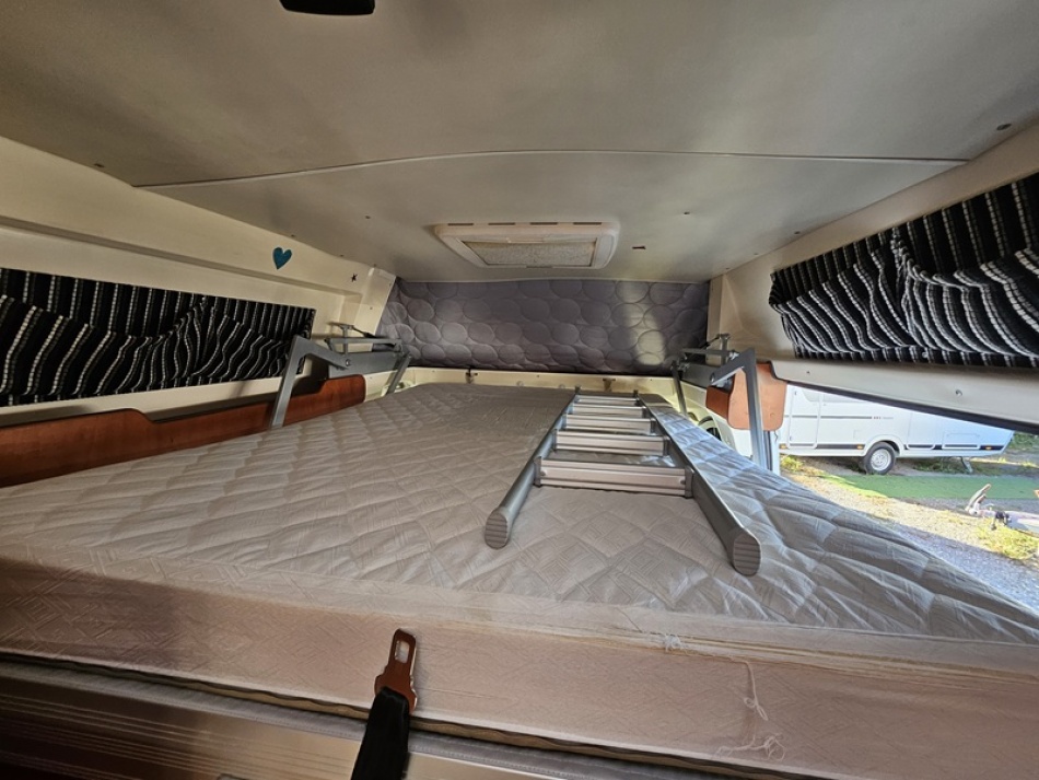 FONT VENDOME TERRAVAN 