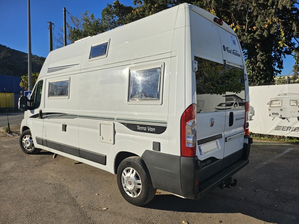 FONT VENDOME TERRAVAN 