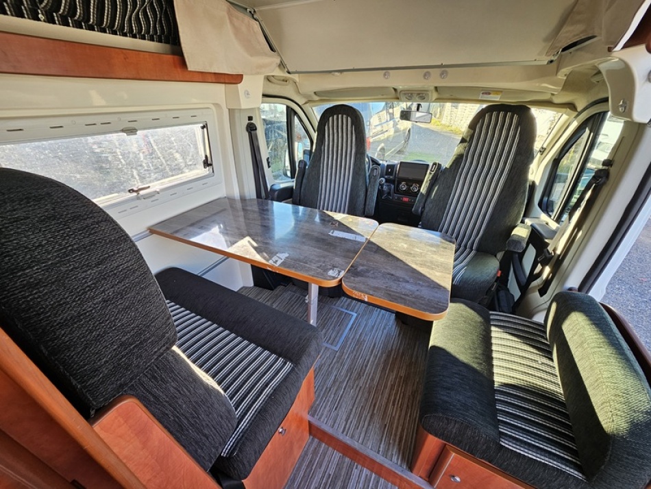 FONT VENDOME TERRAVAN 