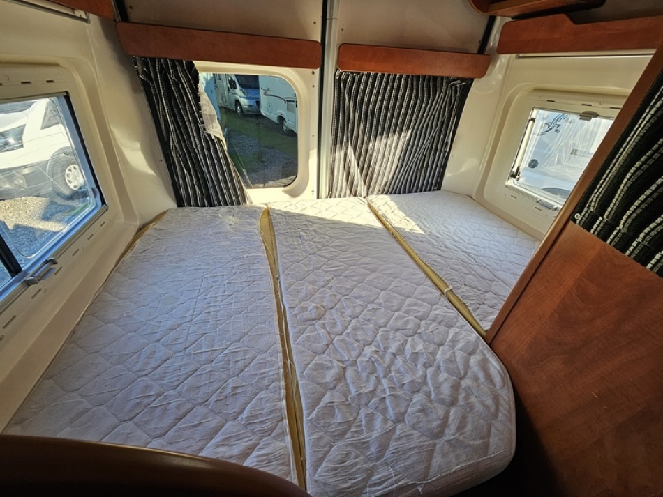 FONT VENDOME TERRAVAN 