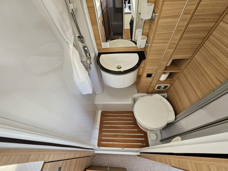 DETHLEFFS GLOBEBUS I 1