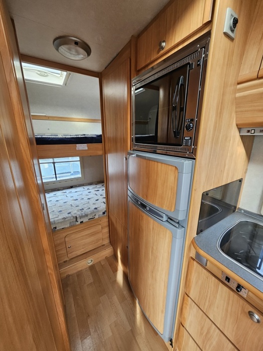 ADRIA ADRIATIK 90
