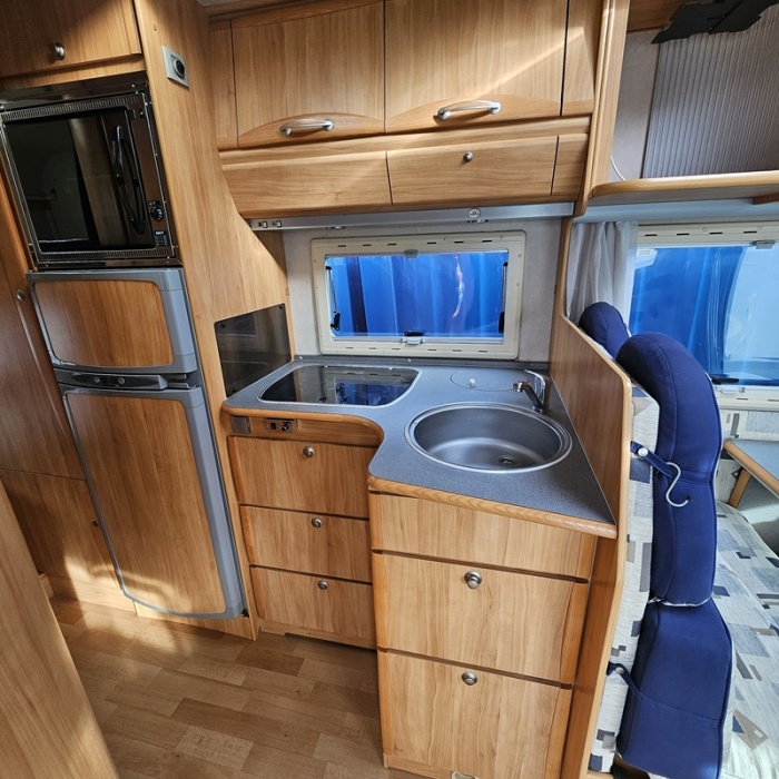 ADRIA ADRIATIK 90