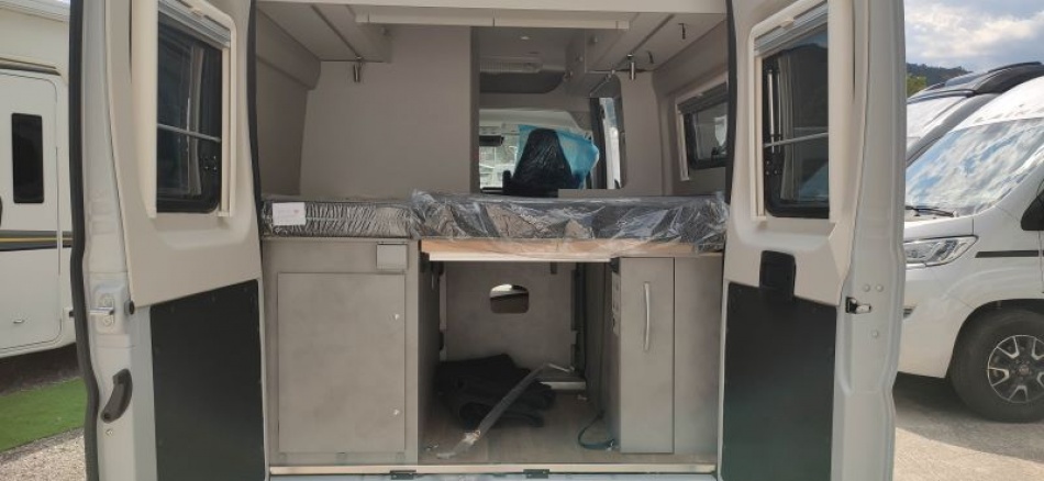 CROSSCAMP CAMPER VAN  FULL 600 