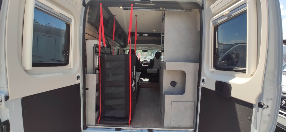 CROSSCAMP CAMPER VAN  FLEX 541