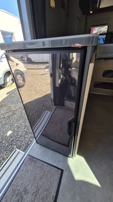DETHLEFFS GLOBETRAIL 600 DS ADVANTAGE