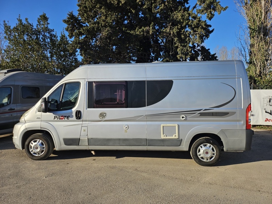PILOTE FOXY VAN F600