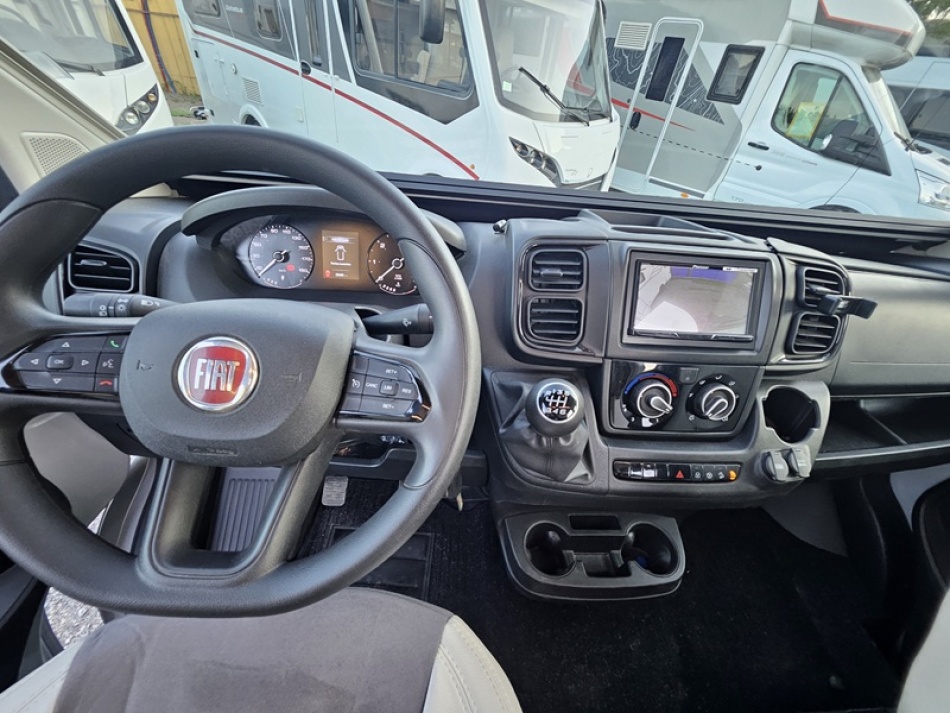 CHALLENGER V210 
