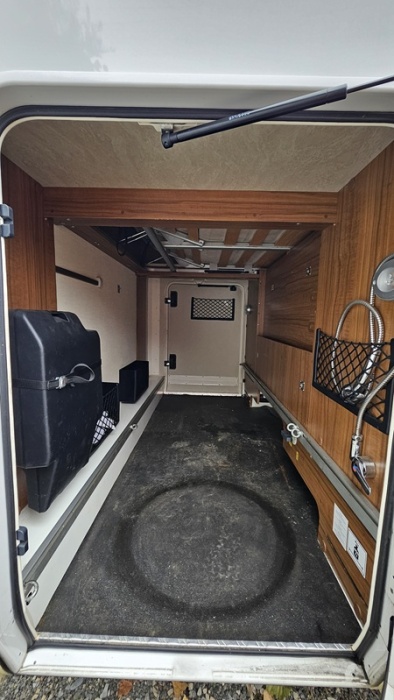 HYMERMOBIL B 698