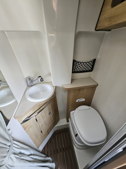 FONT VENDOME MASTER VAN 