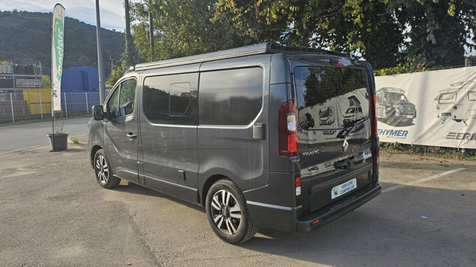 FONT VENDOME AUTO CAMP 